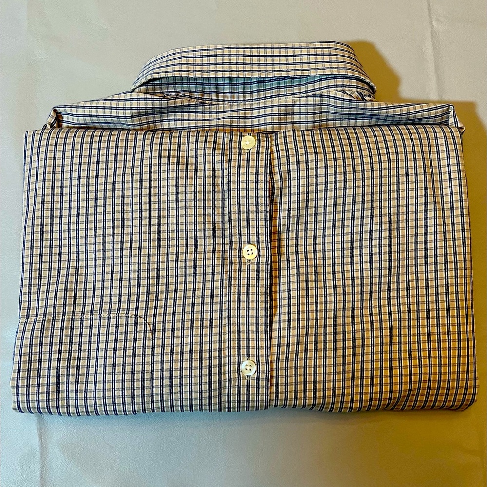 CHAPS CLASSIC FIT TWILL excellent condition men’s dress shirt — like new